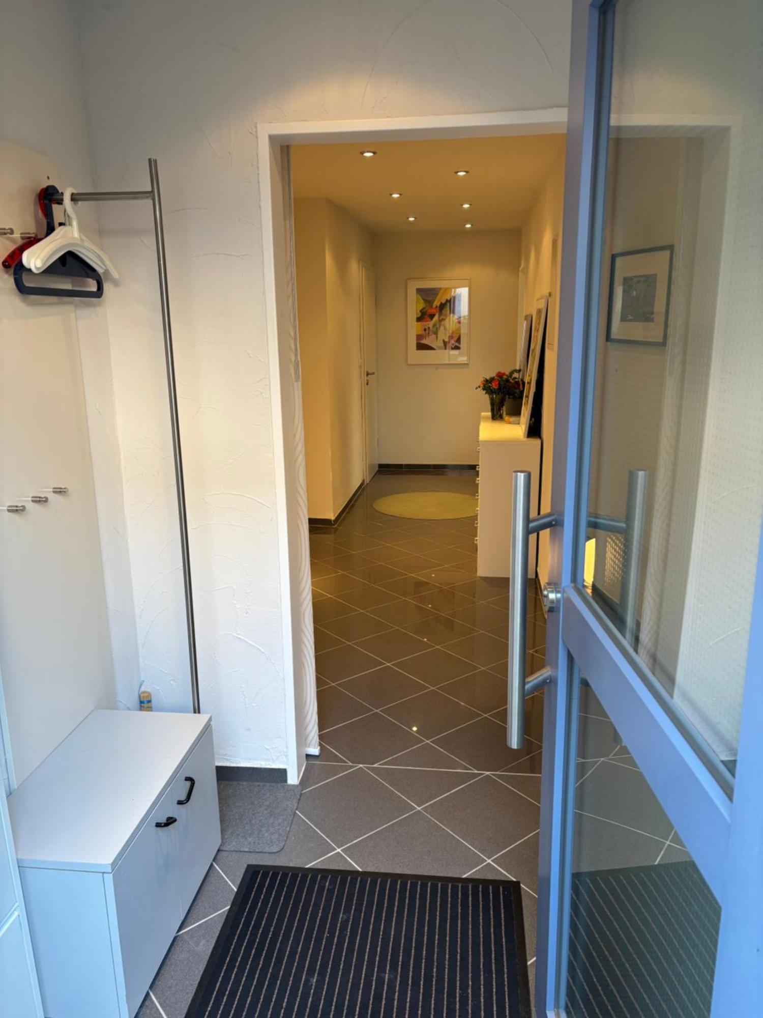 Charmante Ferienwohnung Fuer 2-3 Gaeste Wuerzburg Höchberg Buitenkant foto